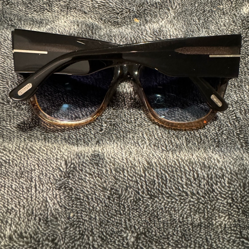 Authentic Tom Ford Anoushka Sunglasses - Women - Picture 9 of 11